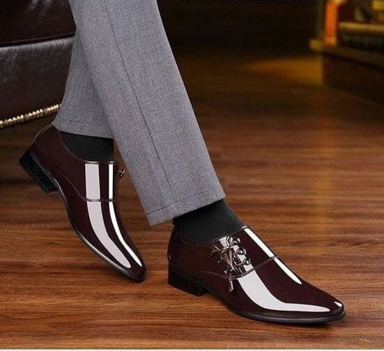 England Formal Men's Shoe – Style Meets Practicality