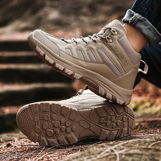 Outdoor Comfort Men’s Boot